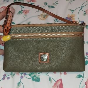 Brand New Dooney and Bourke Tech Top Zip pouch